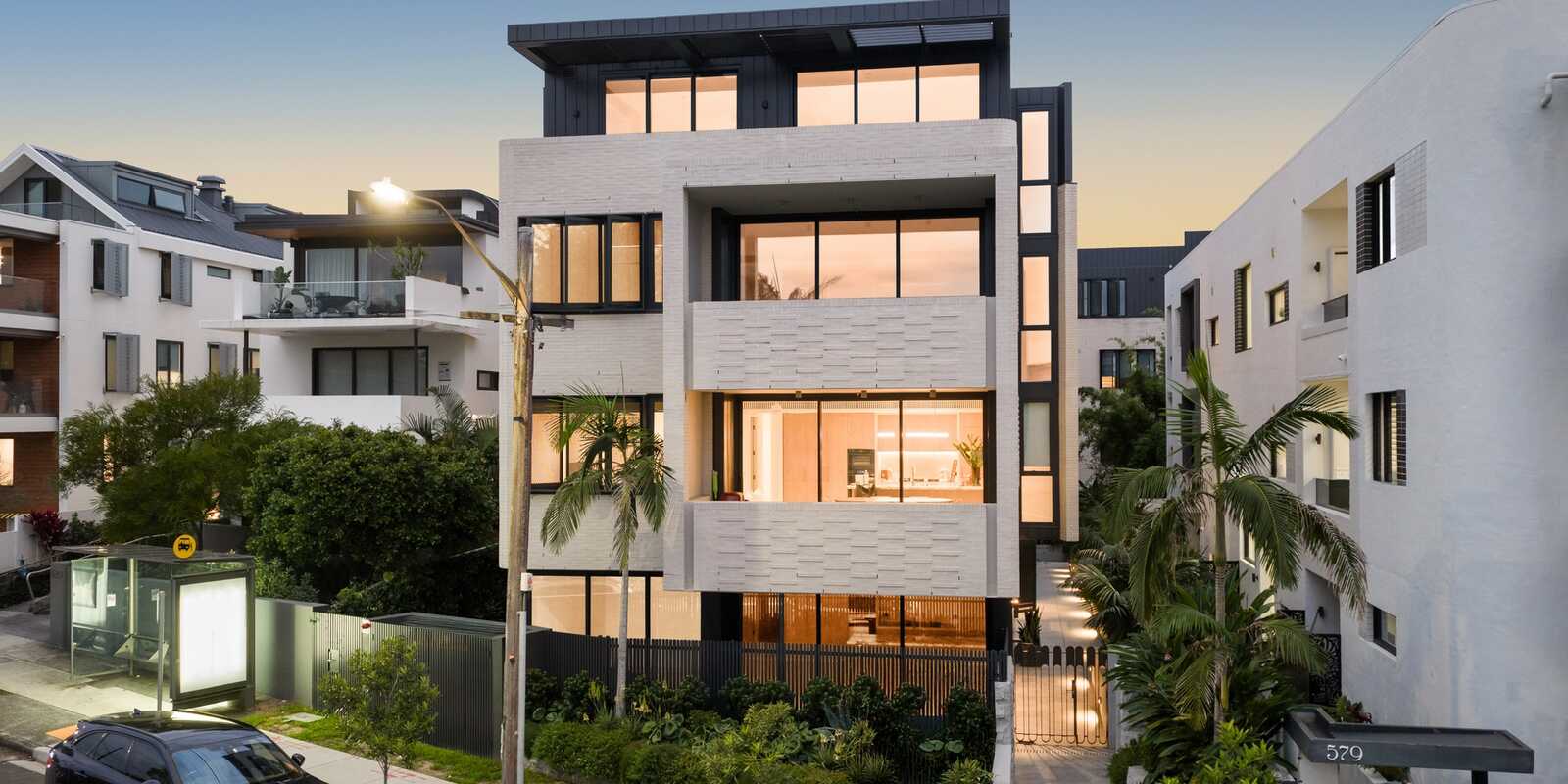 A302/575 Old South Head Road Rose Bay