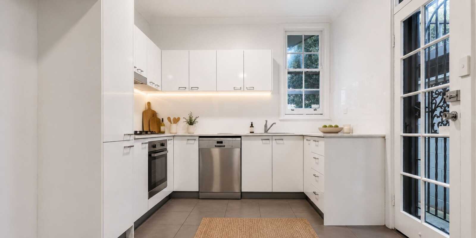 33 Llandaff Street Bondi Junction