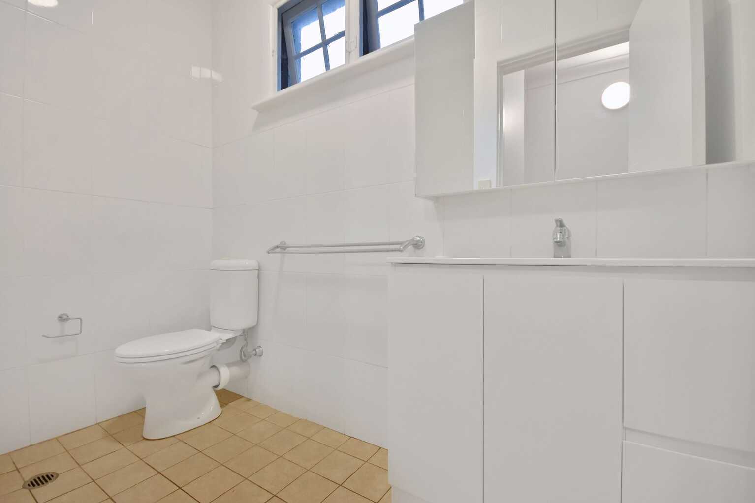 33 Llandaff Street Bondi Junction