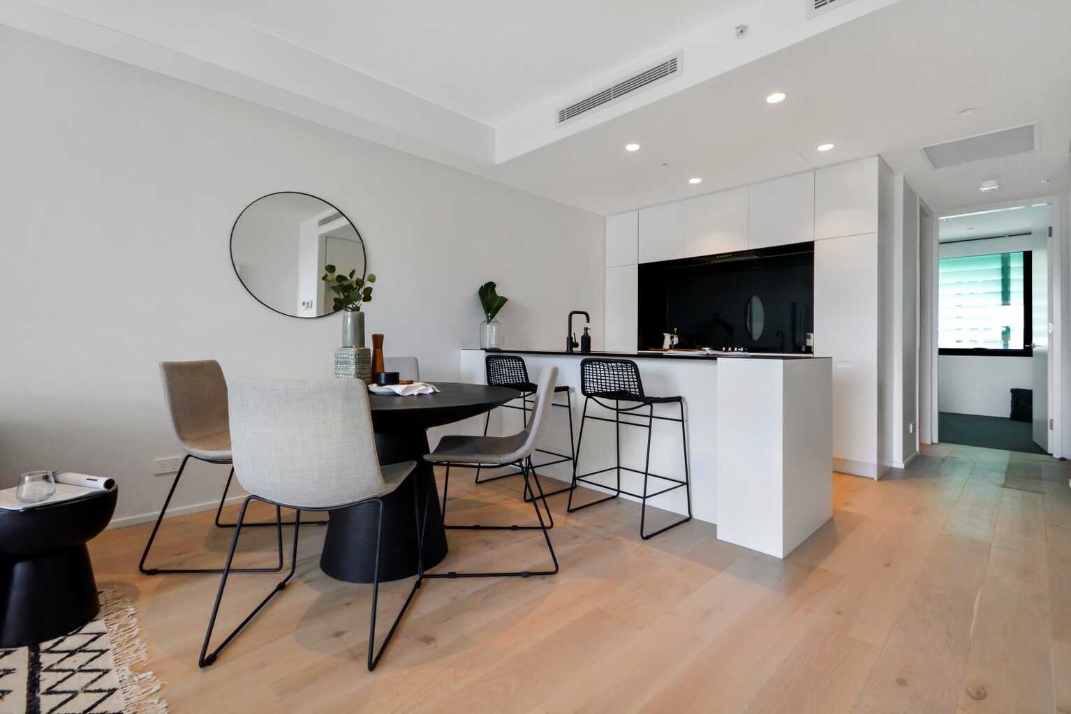 1103/32-42 Spring Street Bondi Junction