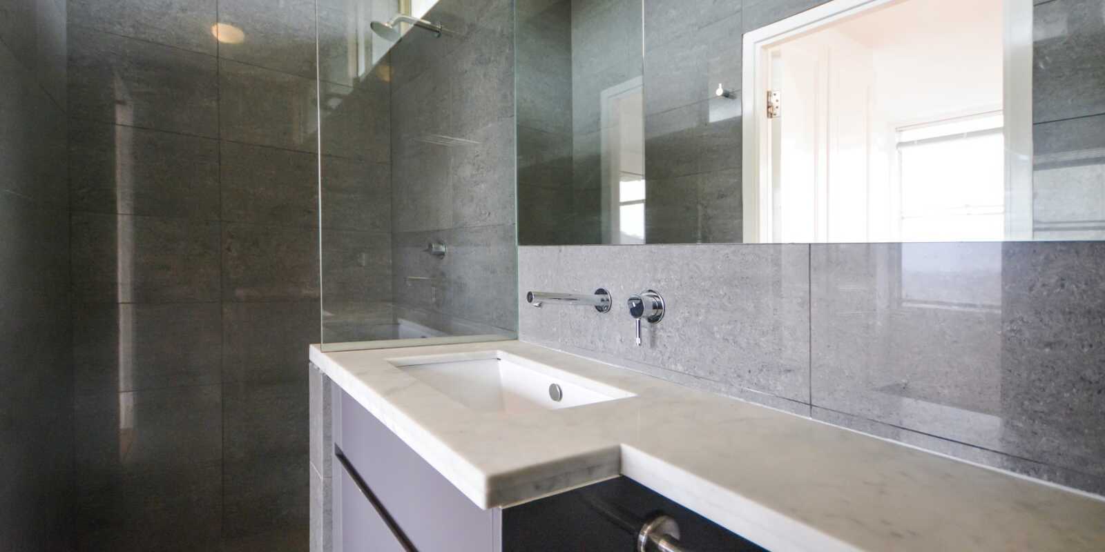 13/24 Sandridge Street Tamarama