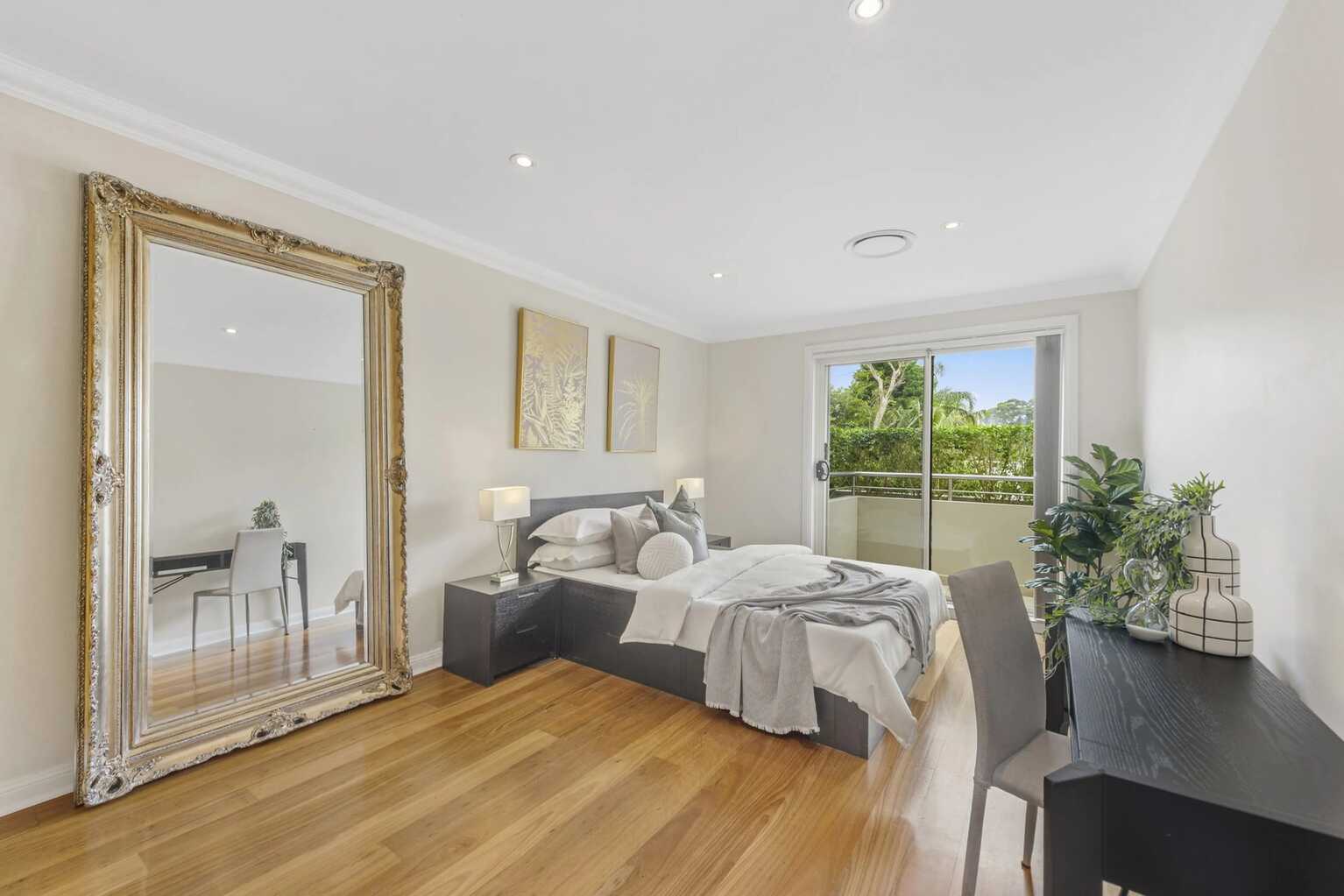 2/4 Albemarle Avenue Rose Bay 2/4 Albemarle Avenue Rose Bay
