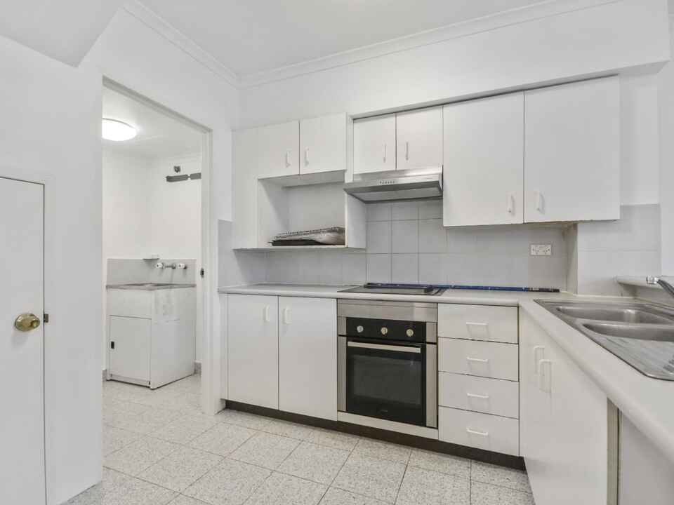 69/219 Chalmers Street Redfern