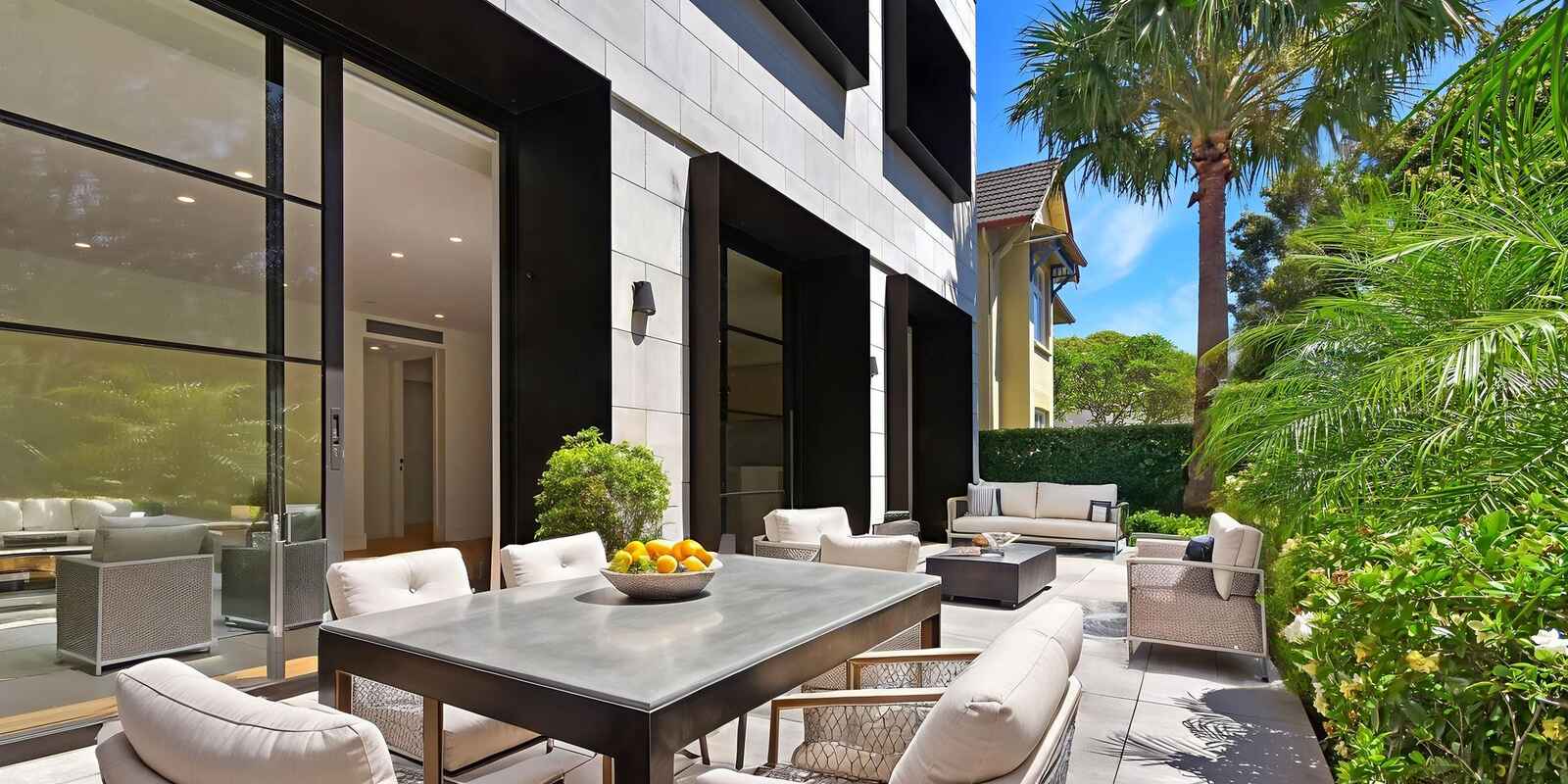 1/33 Newcastle Street Rose Bay