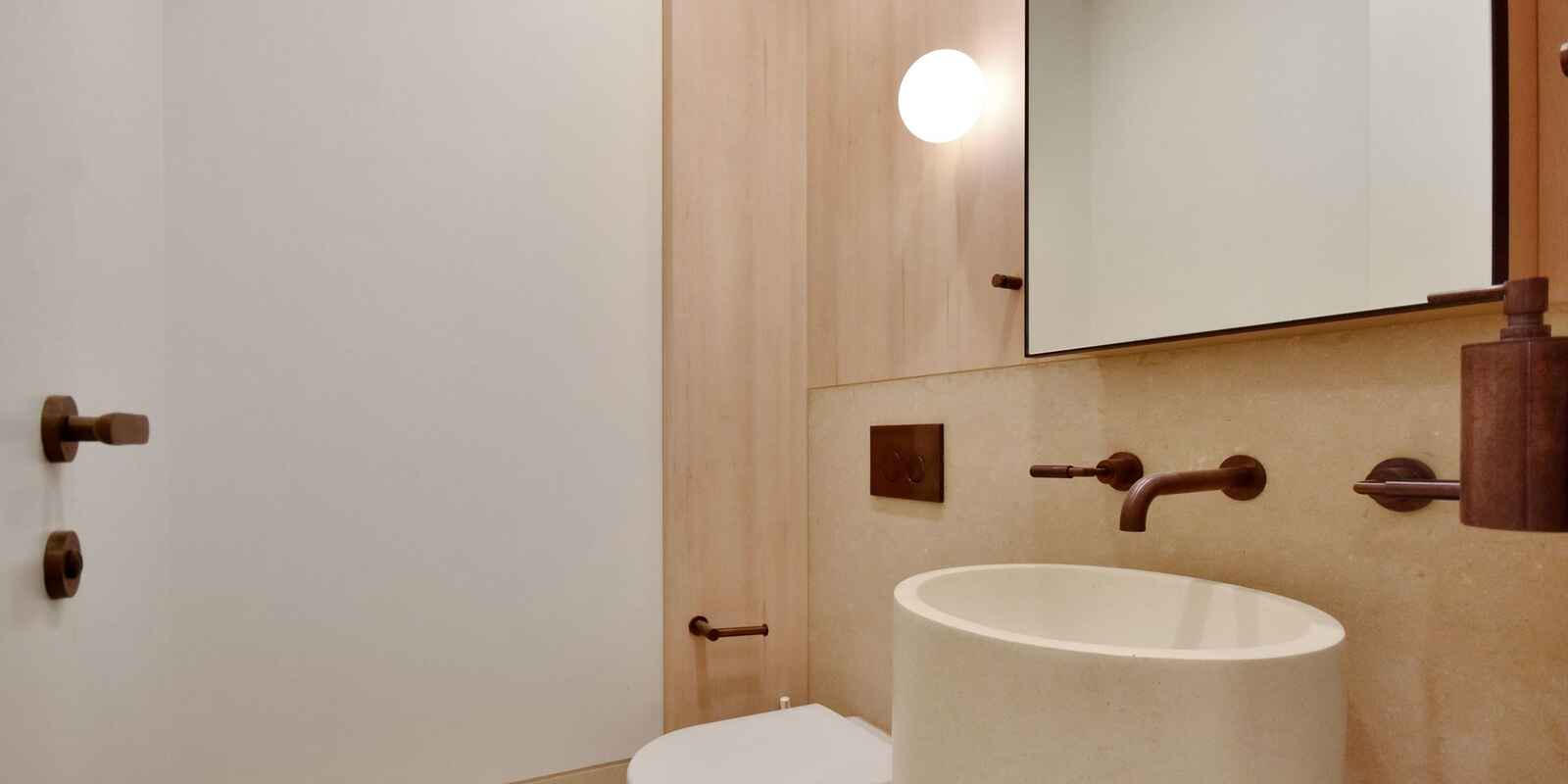 1/33 Newcastle Street Rose Bay