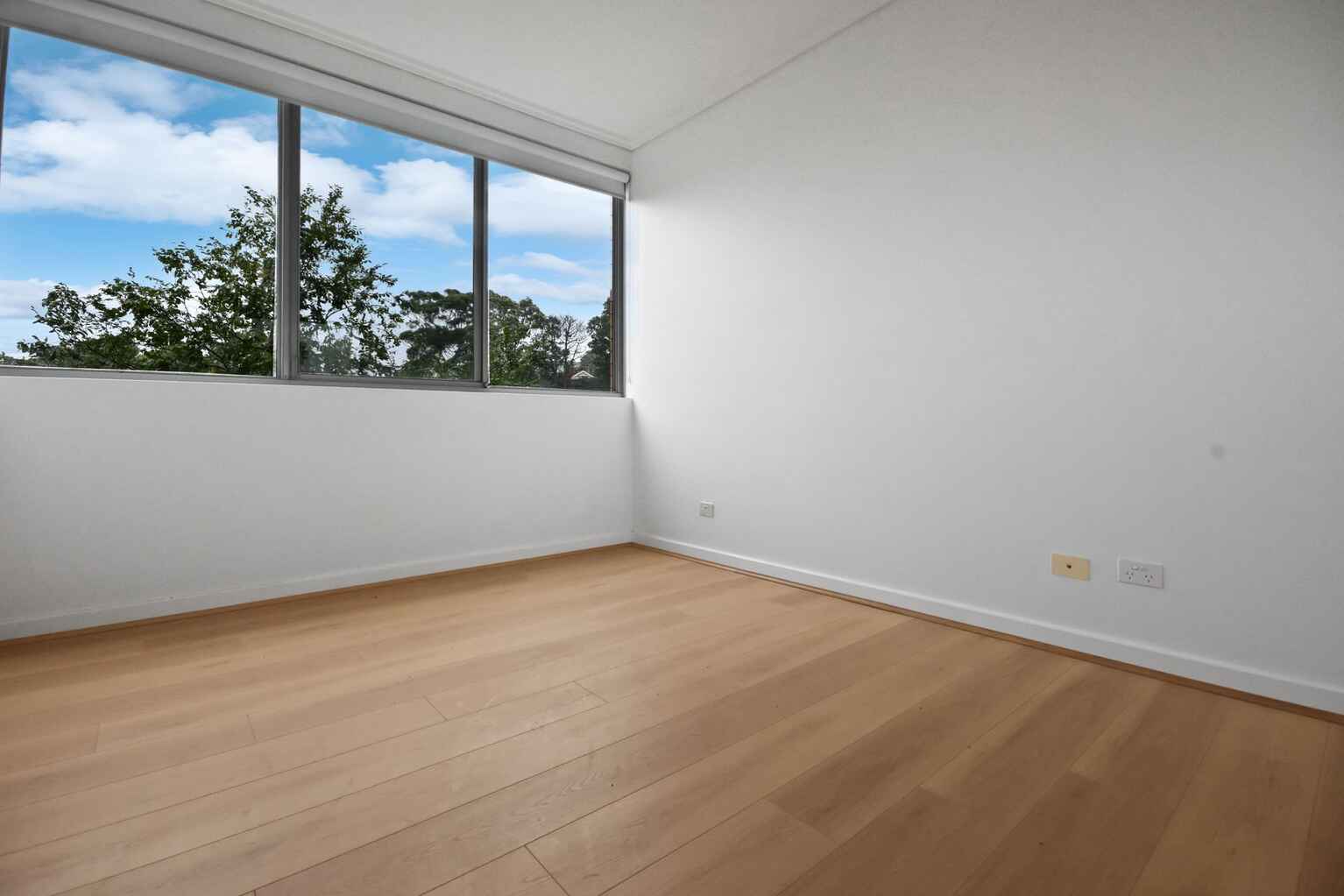 102/7 Wills Avenue Bronte