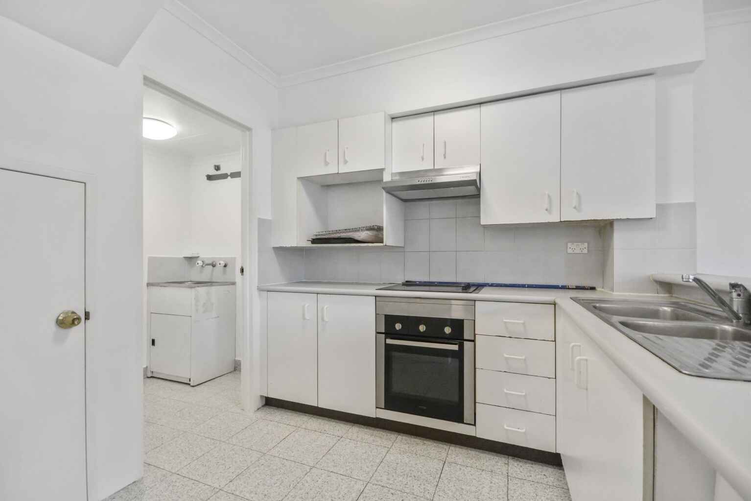 69/219 Chalmers Street Redfern