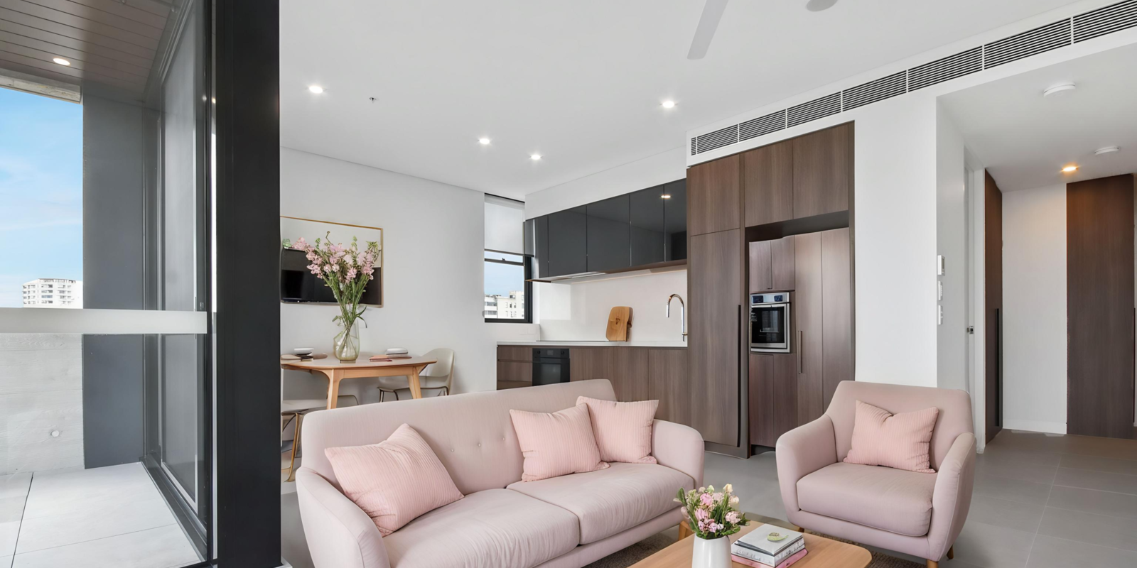 701/16A Llandaff Street Bondi Junction 701/16A Llandaff Street Bondi Junction