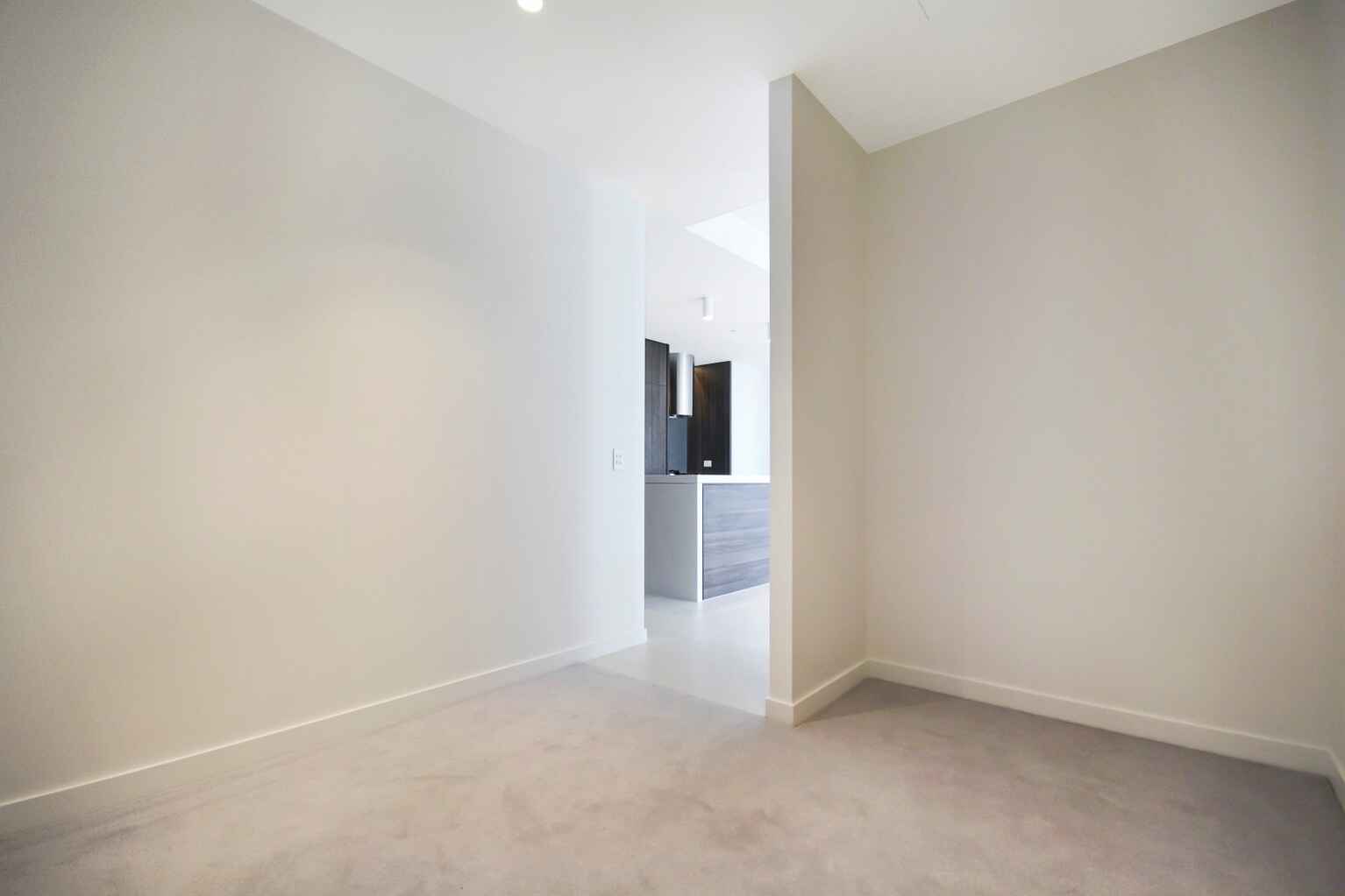 1+Study/570 Oxford Street Bondi Junction