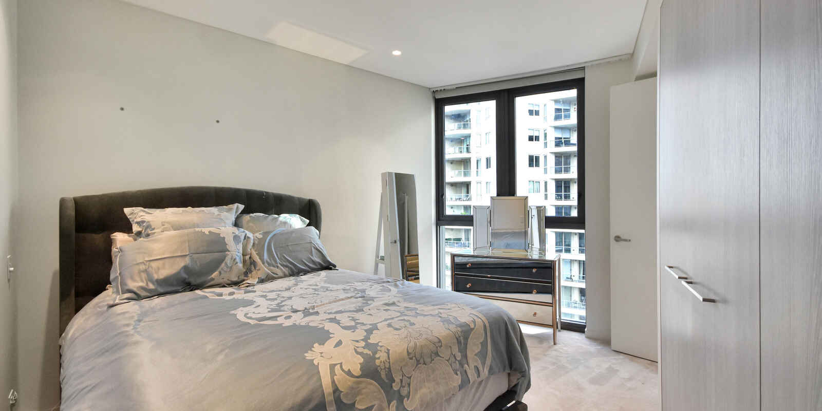 701/570-588 Oxford Street Bondi Junction 701/570-588 Oxford Street Bondi Junction