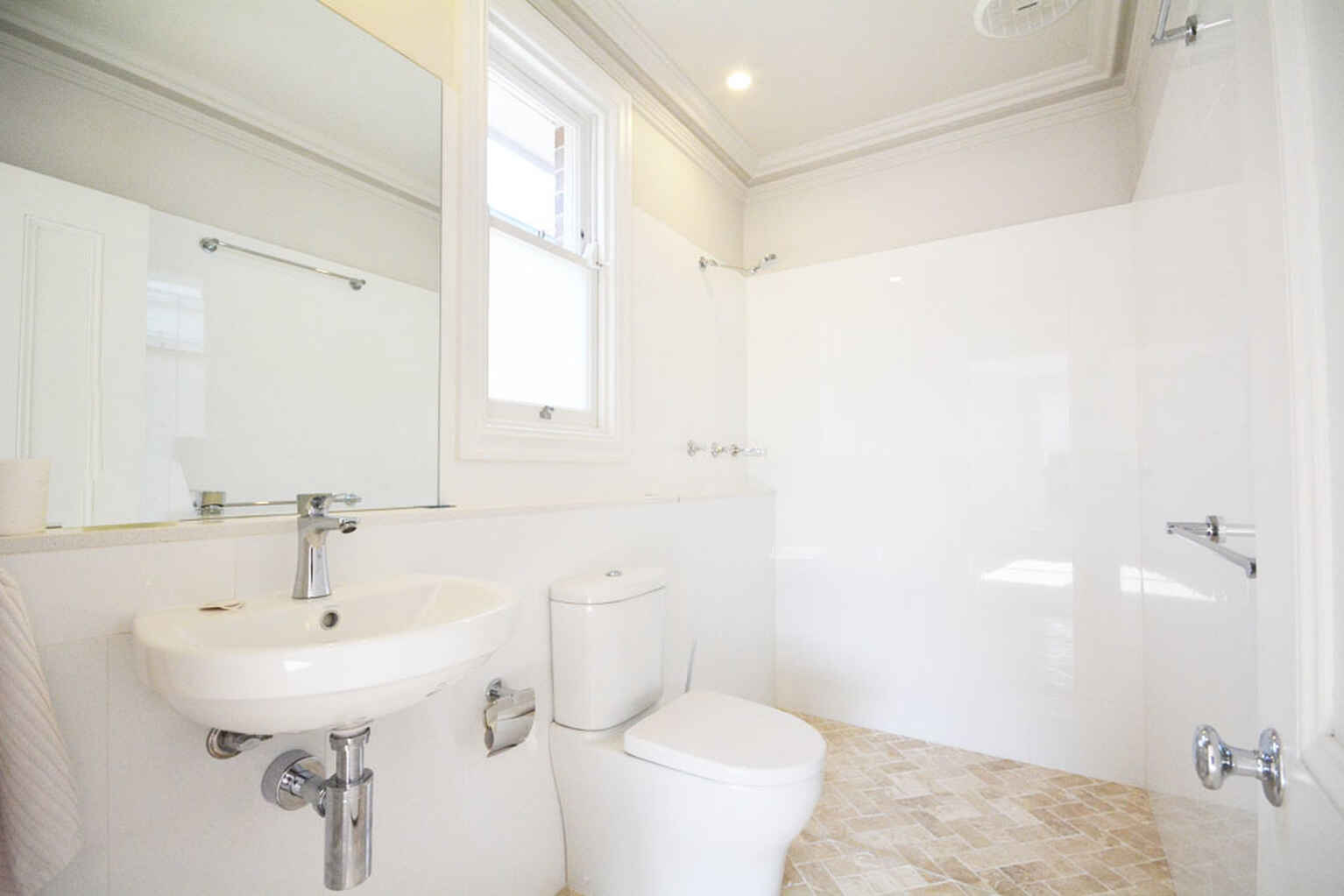17 Rawson Avenue Queens Park