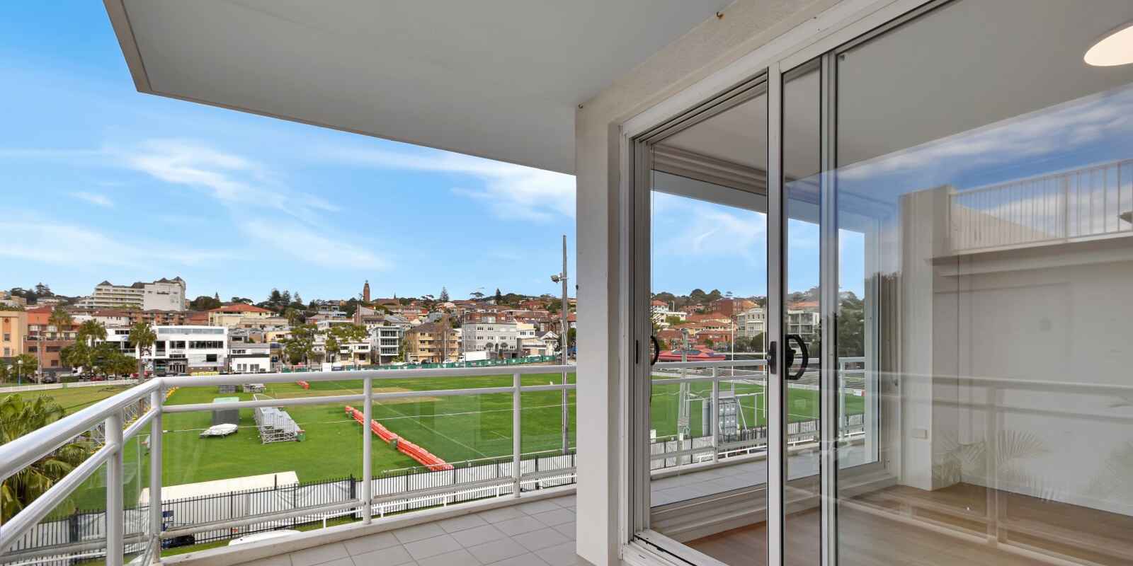 2/99 Dolphin Street Coogee