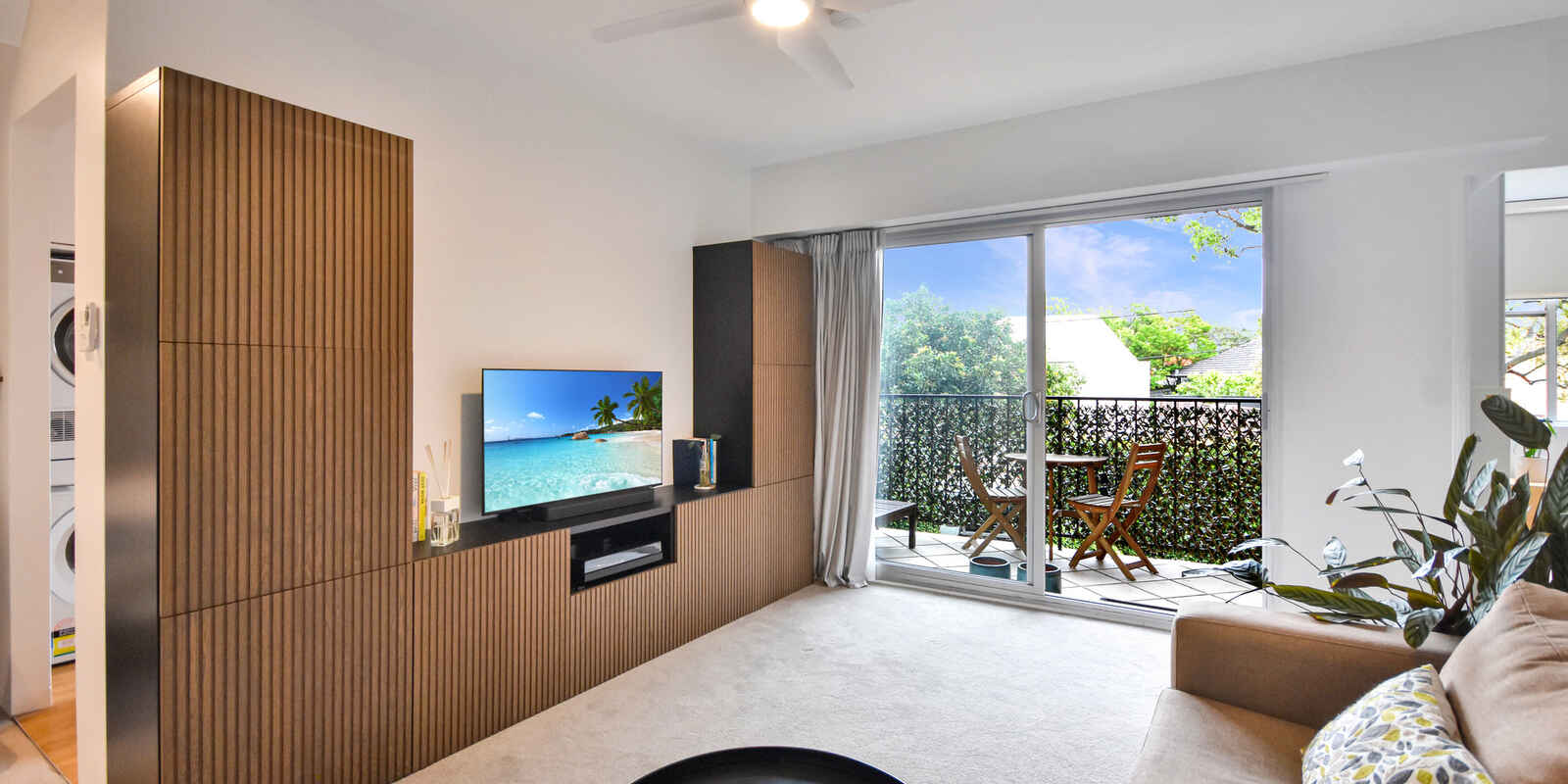 16/1 Cook Road Centennial Park