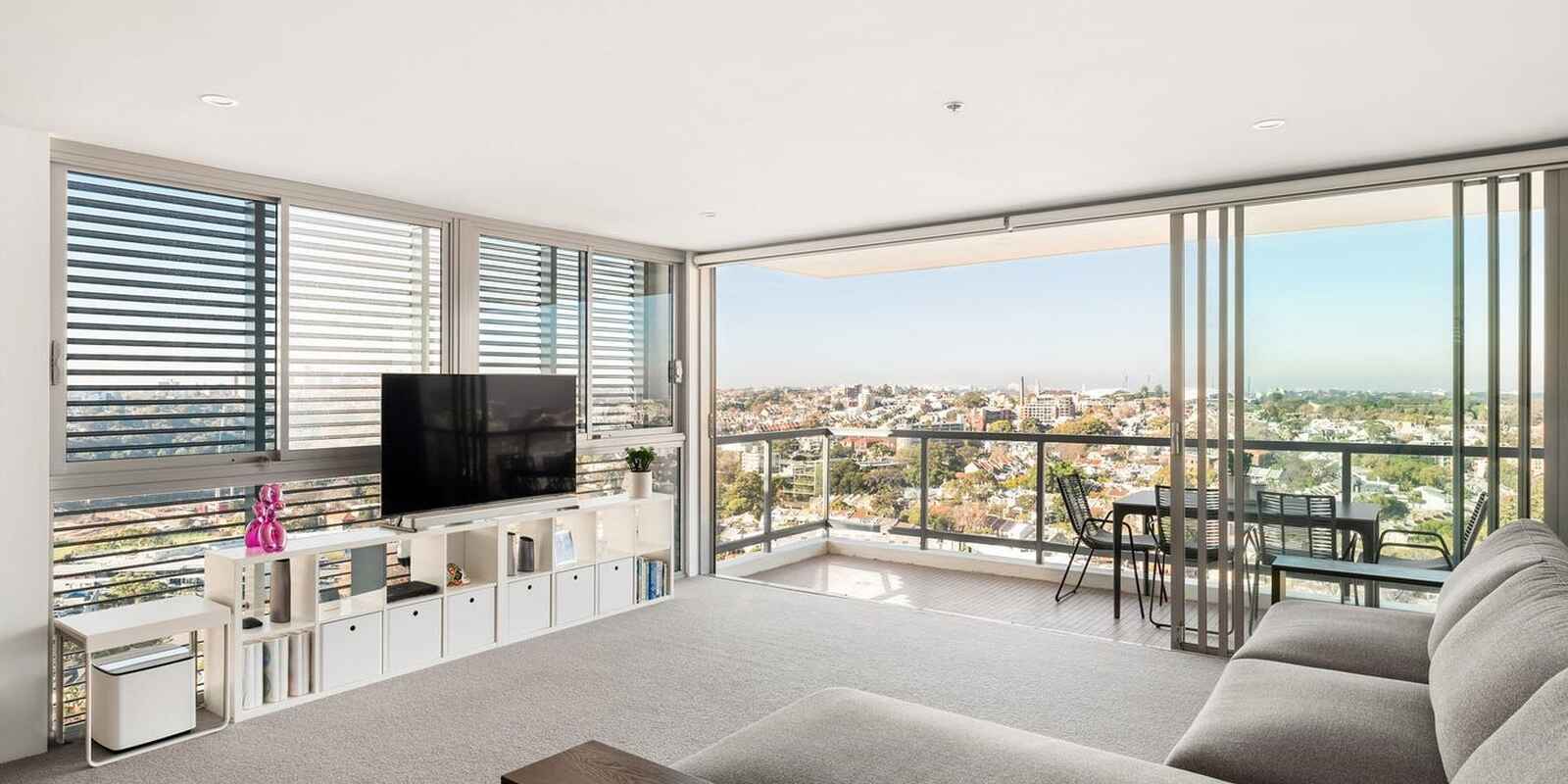 1706/3 Kings Cross Road Darlinghurst 1706/3 Kings Cross Road Darlinghurst