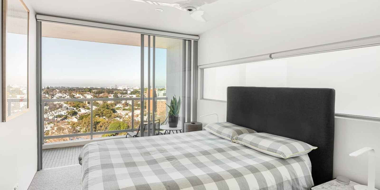 1706/3 Kings Cross Road Darlinghurst 1706/3 Kings Cross Road Darlinghurst