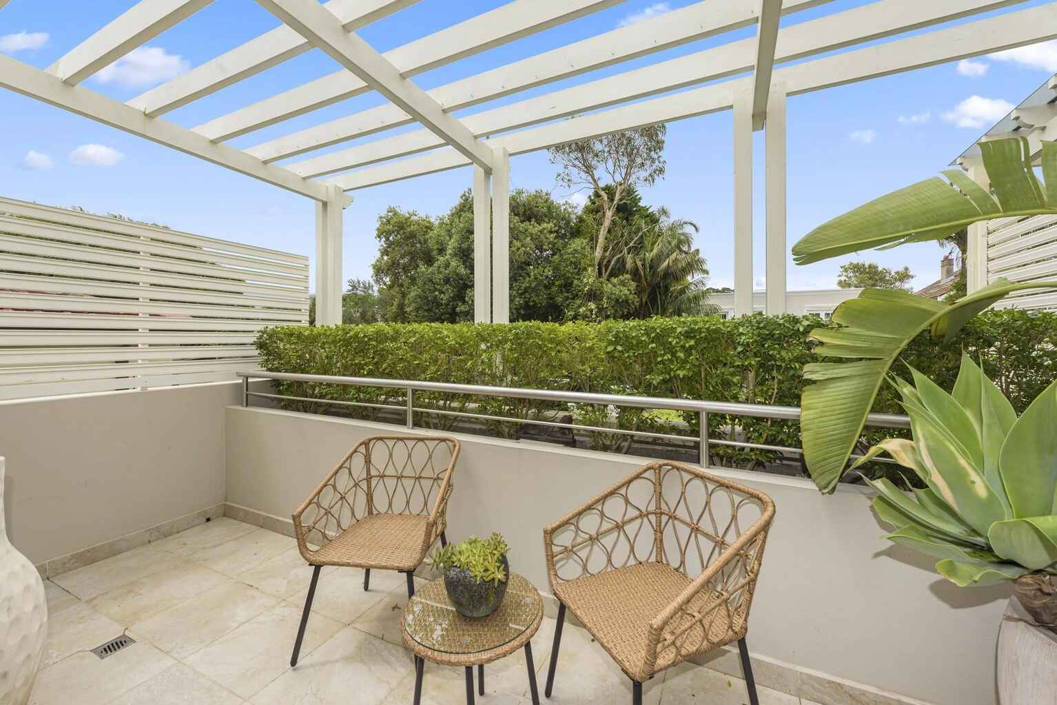 2/4 Albemarle Avenue Rose Bay 2/4 Albemarle Avenue Rose Bay