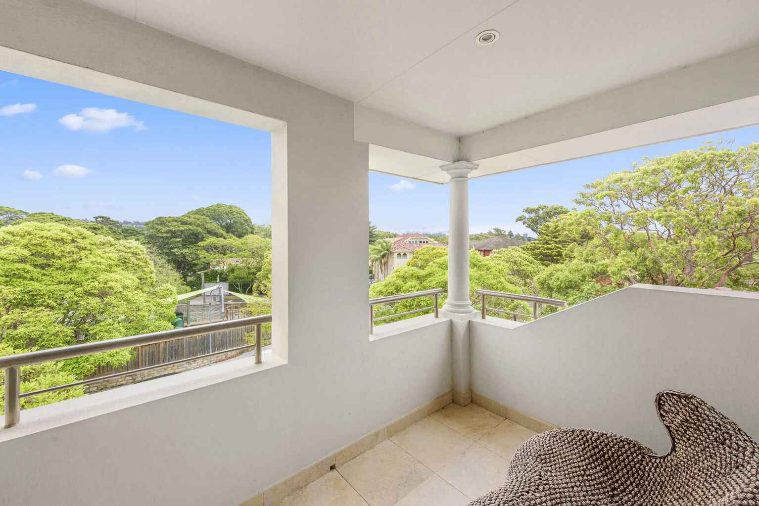 2/4 Albemarle Avenue Rose Bay 2/4 Albemarle Avenue Rose Bay