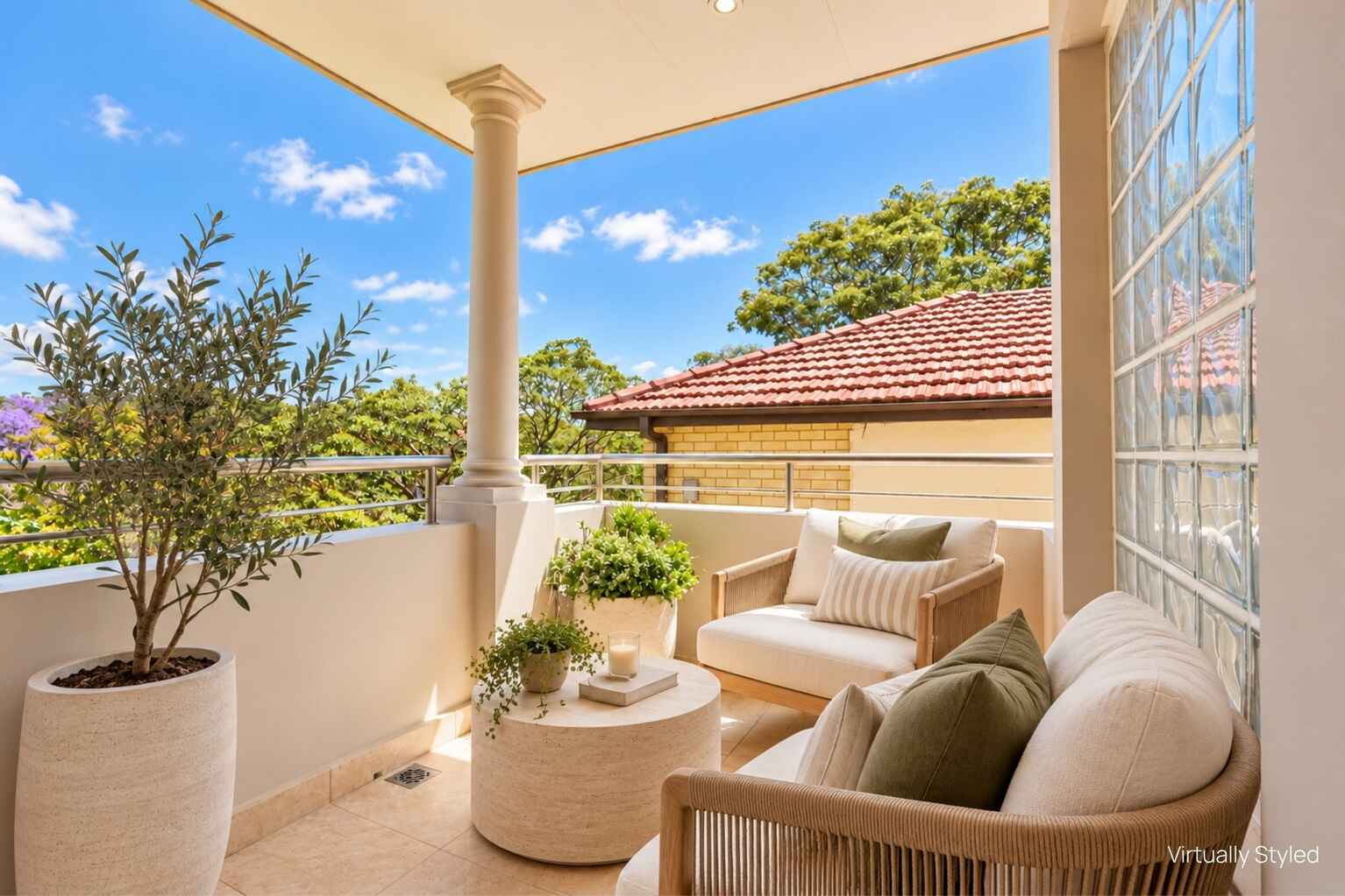 2/4 Albemarle Avenue Rose Bay