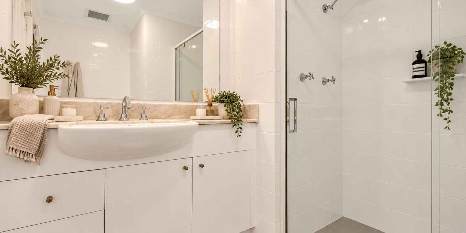 1006/8 Spring Street Bondi Junction 1006/8 Spring Street Bondi Junction